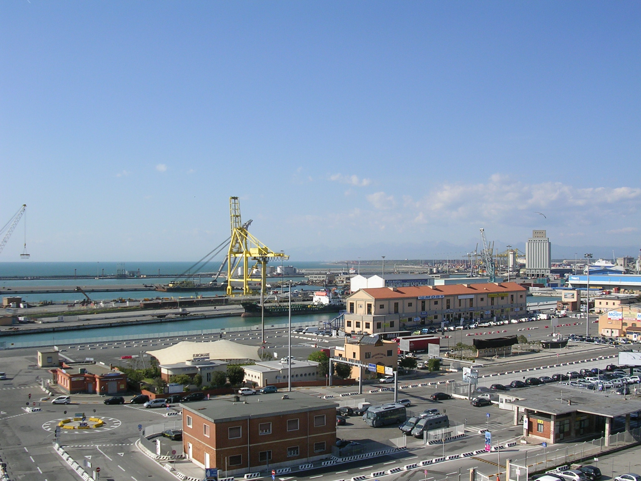 Autorità di Sistema del Mar Tirreno Settentrionale  – Scali Rosciano, 6/7 – Livorno(LI).